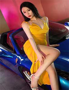 走一步故意深深地撞楼梯-FxXX性少女