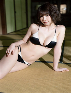女伯爵