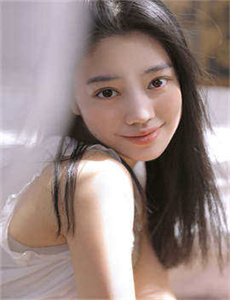 wwwanquye.com-无颜色之月
